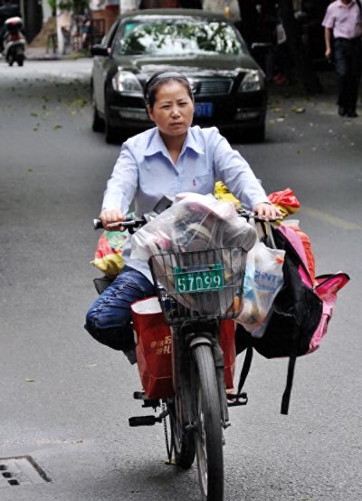 漫步台江下杭路、隆平路，记忆照片里老福州街巷流逝的往日时光