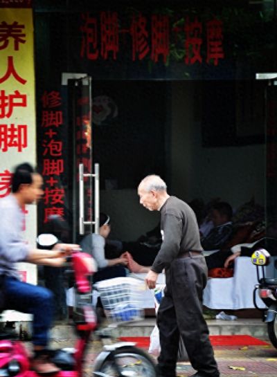 漫步台江下杭路、隆平路，记忆照片里老福州街巷流逝的往日时光