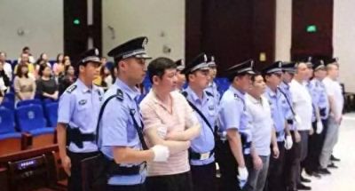 湖南“文三爷”向司法高官行贿细节曝光 曾出2000万将案子撤销